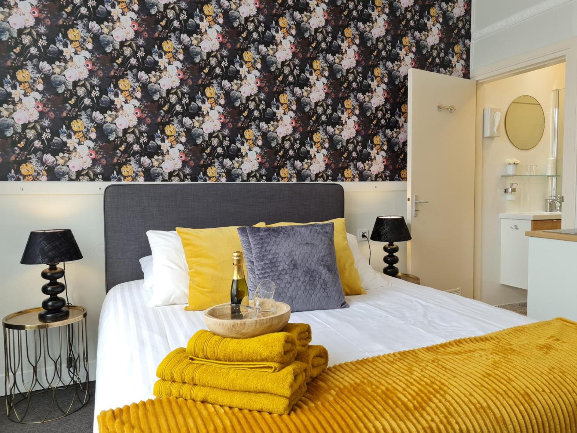 Hotel 'T Witte Huys Scheveningen Den Haag Ngoại thất bức ảnh