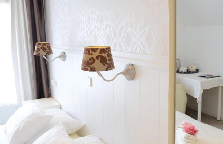 Hotel 'T Witte Huys Scheveningen Den Haag Ngoại thất bức ảnh